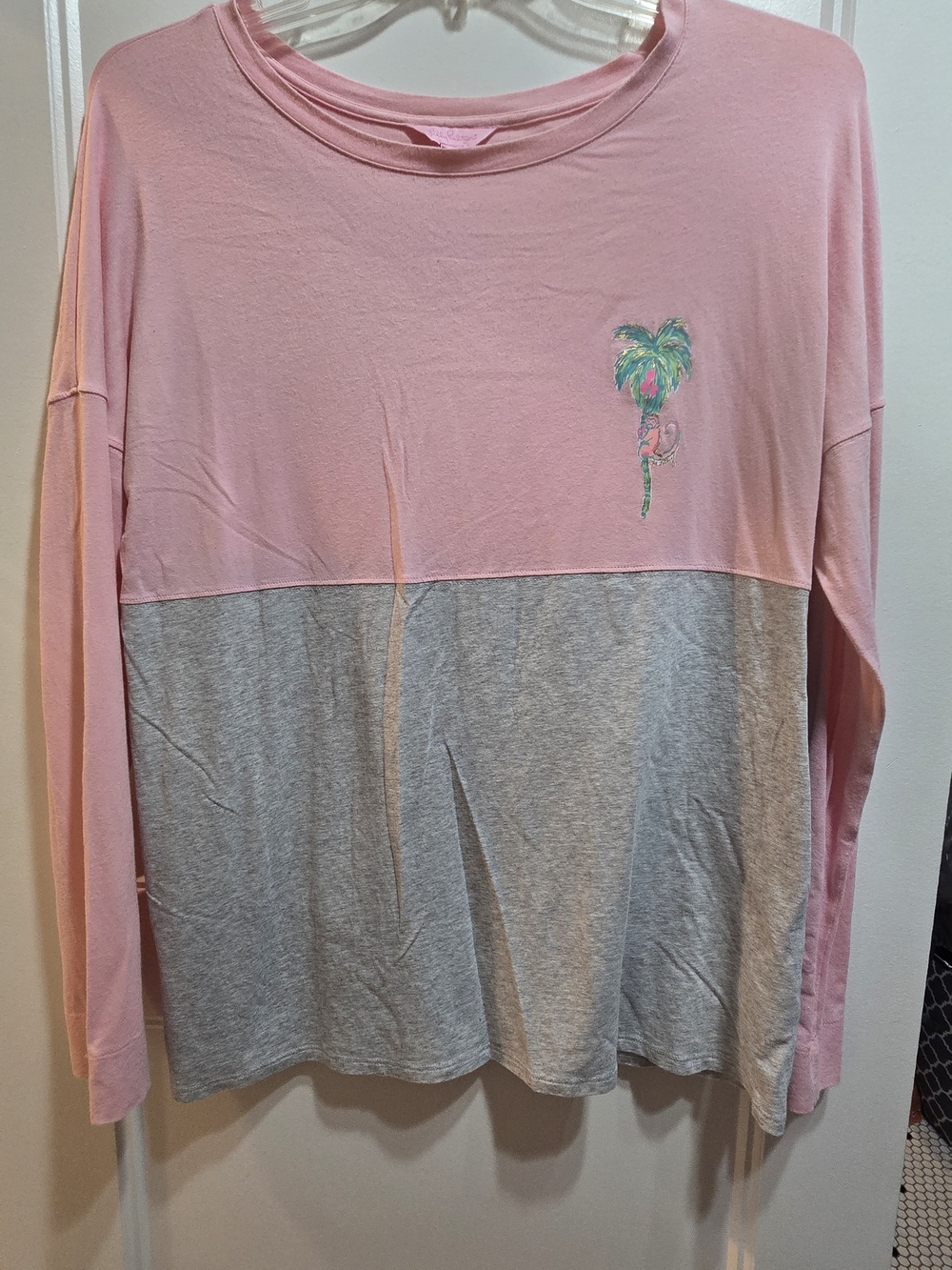 Lilly Pulitzer Pink and Gray Colorblock Long Sleeve Tee with Palm Graphic Size L